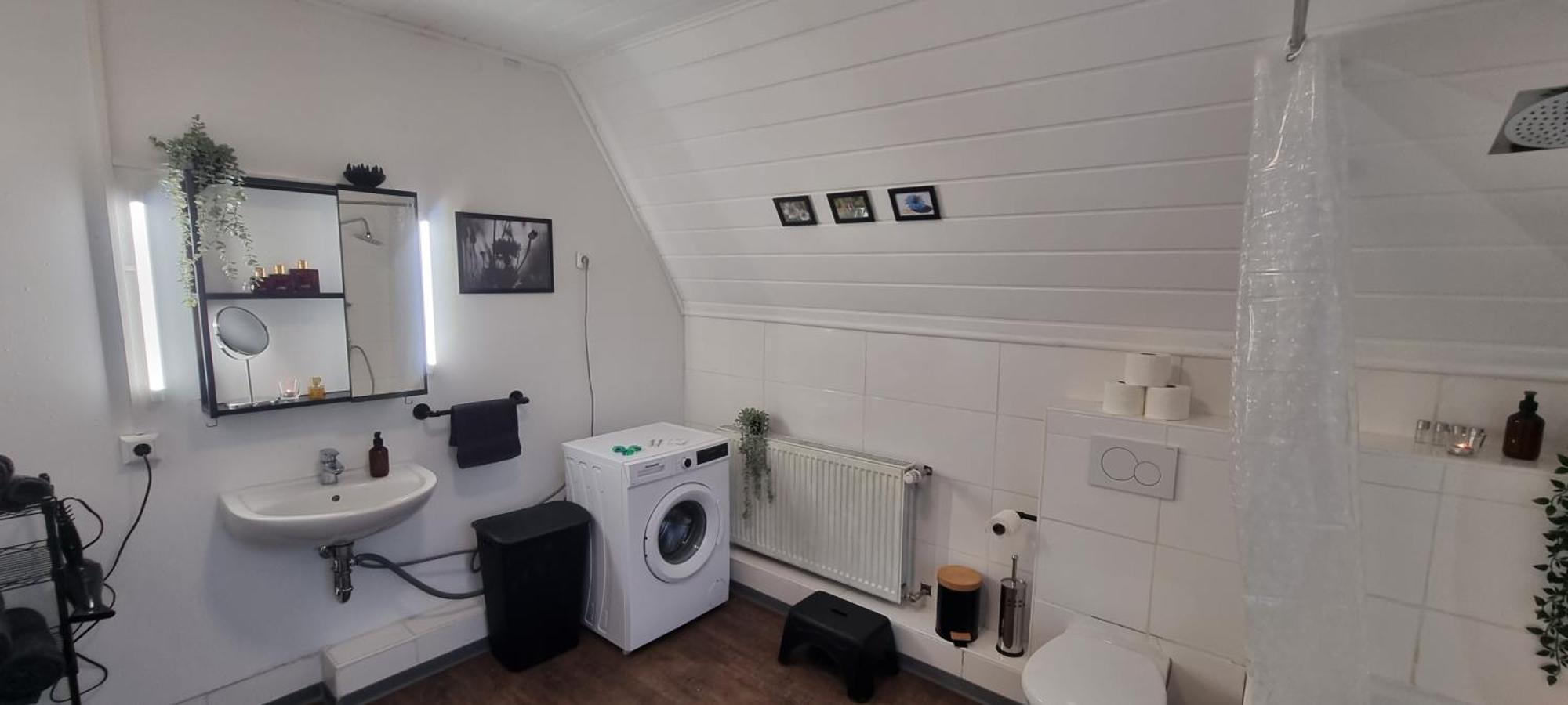 Nigella Apartment Direkt Am Hauptbahnhof Celle Fur 6 Personen Mit Kostenfreiem Parkplatz Voll Ausgestatteter Kuche Elite Standard מראה חיצוני תמונה