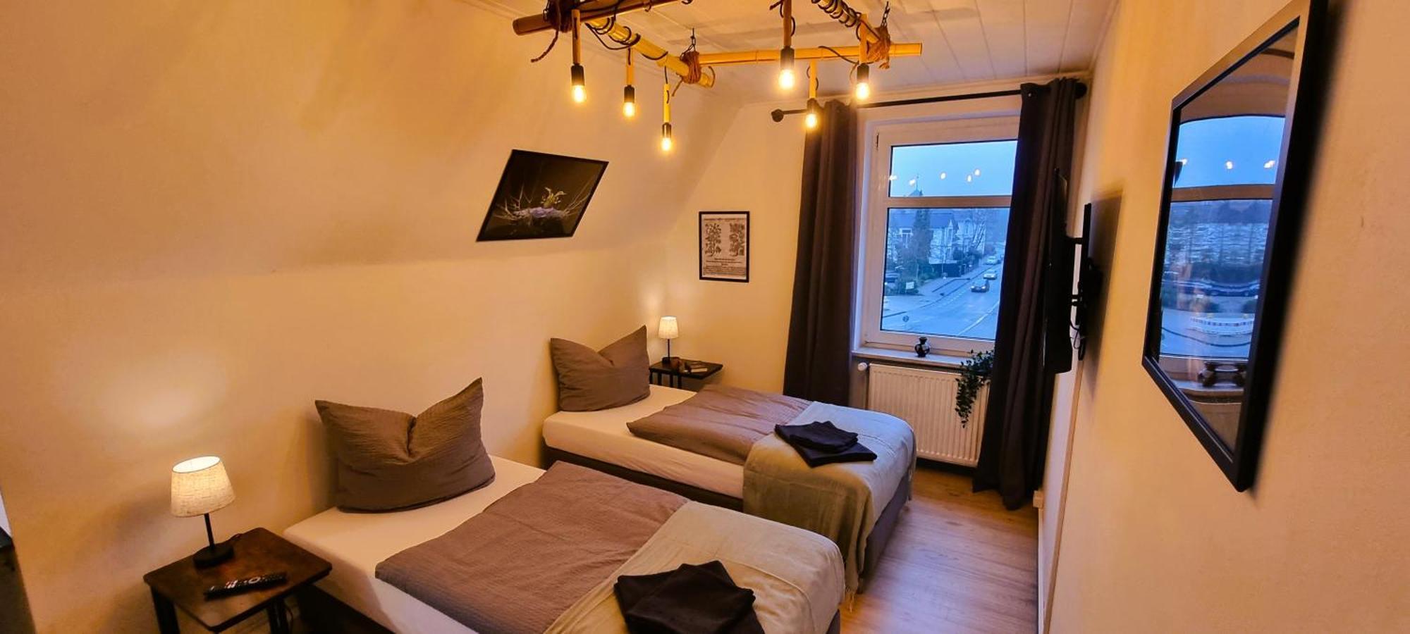 Nigella Apartment Direkt Am Hauptbahnhof Celle Fur 6 Personen Mit Kostenfreiem Parkplatz Voll Ausgestatteter Kuche Elite Standard מראה חיצוני תמונה